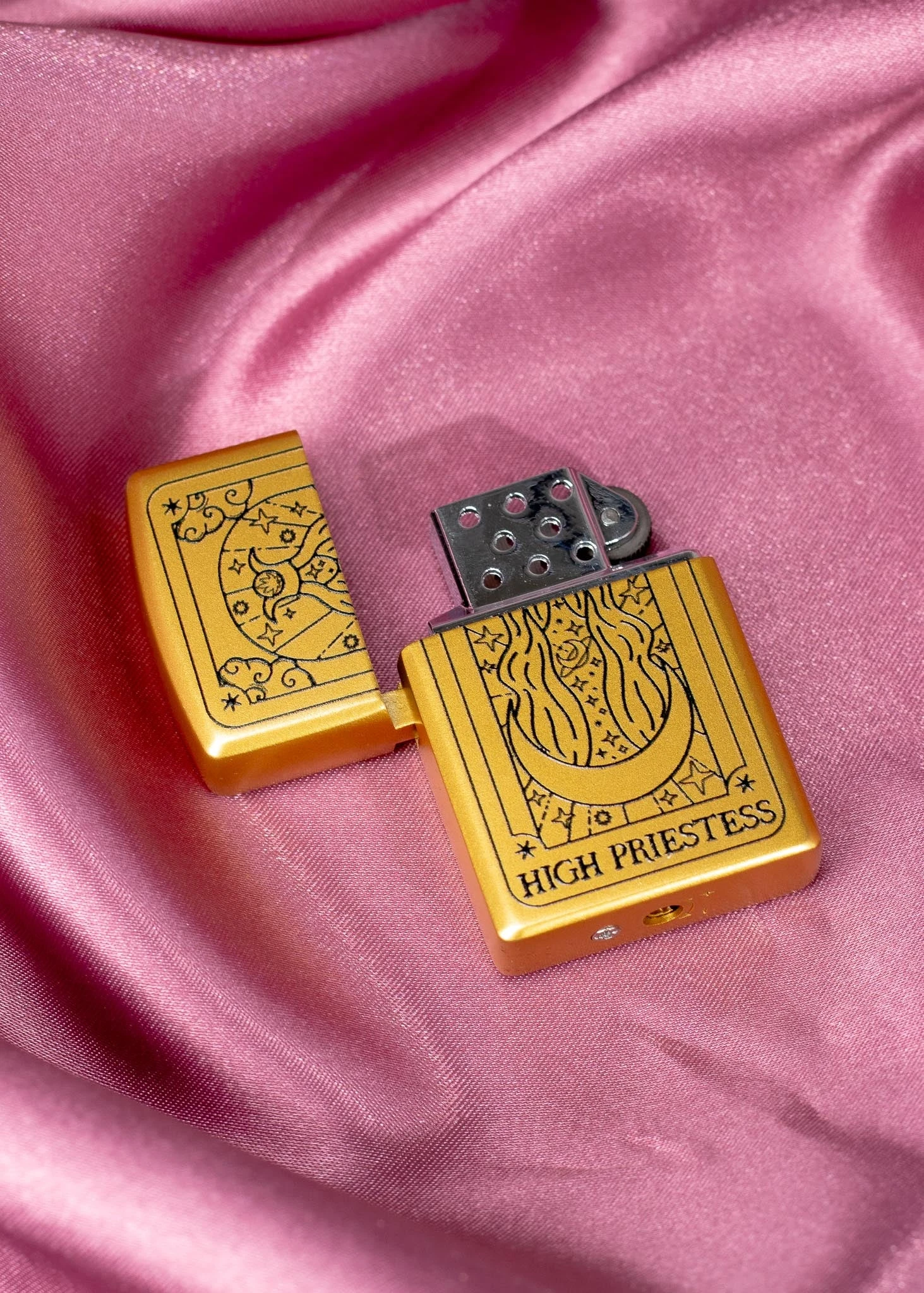 HIGH PRIESTESS TAROT LIGHTER(High Priestess Tarot Lighter) 4 HIGH PRIESTESS TAROT LIGHTER(High Priestess Tarot Lighter) - Image 2
