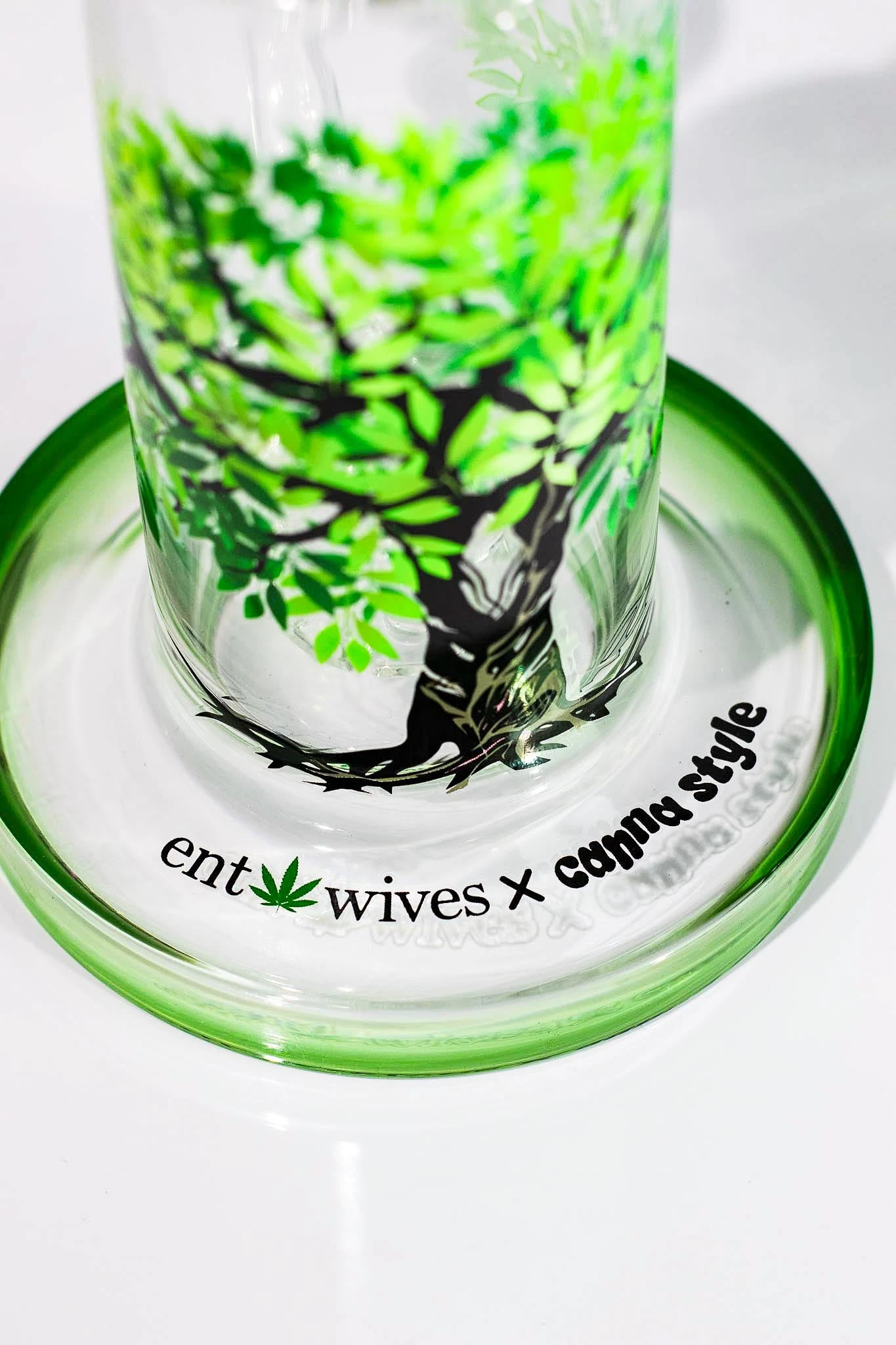 TREE BONG (Entwives X Cannastyle)(Tree Bong Entwives X Cannastyle) 5 TREE BONG (Entwives X Cannastyle)(Tree Bong Entwives X Cannastyle) - Image 3