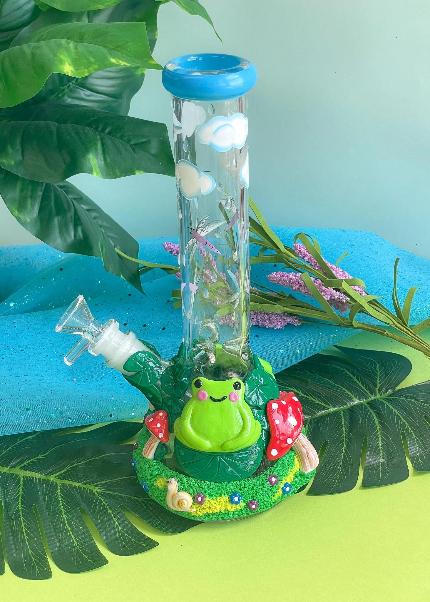 “FRONG” FROG BONG 10"(Frog Bong) 6 “FRONG” FROG BONG 10"(Frog Bong) - Image 4