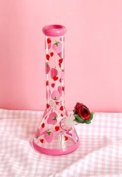 KAWAII STRAWBERRY BONG 10"(Kawaii Strawberry Bong) -Canna Style Shop IMG 1101