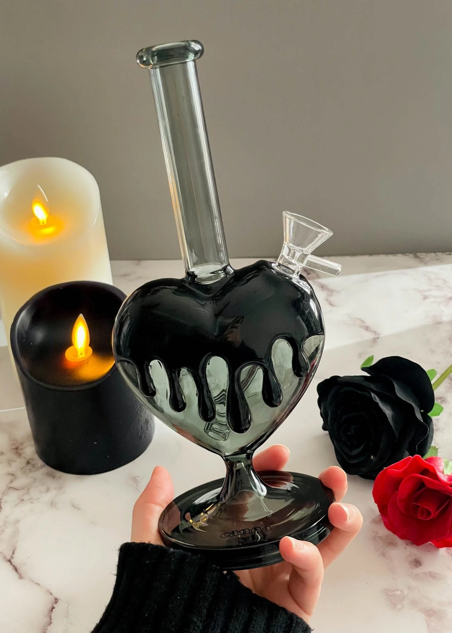 GOTH HEART BONG(Black Drip Heart Bong) 4 GOTH HEART BONG(Black Drip Heart Bong) - Image 2