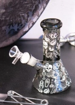 GOTH BONG 6"(Mini Goth Girl Bong) -Canna Style Shop IMG 6491 2