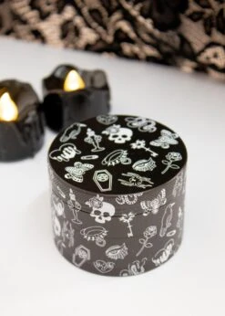 GOTH GRINDER(Goth Girl Grinder)