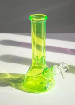 JELLY NEON BEAKER BONG(Jelly Neon Beaker Bong) 11 JELLY NEON BEAKER BONG(Jelly Neon Beaker Bong) -Canna Style Shop IMG 6618 2