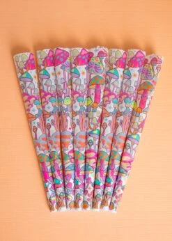 COLORFUL MUSHROOM CONES (8-pack)(Colorful Mushroom Cones 8 Pack)