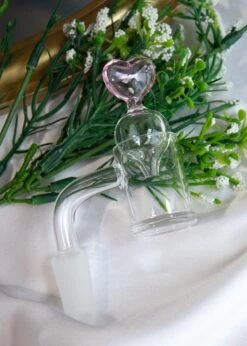BUBBLE HEART CARB CAP With Banger Included(Bubble Heart Carb Cap With Banger Included)