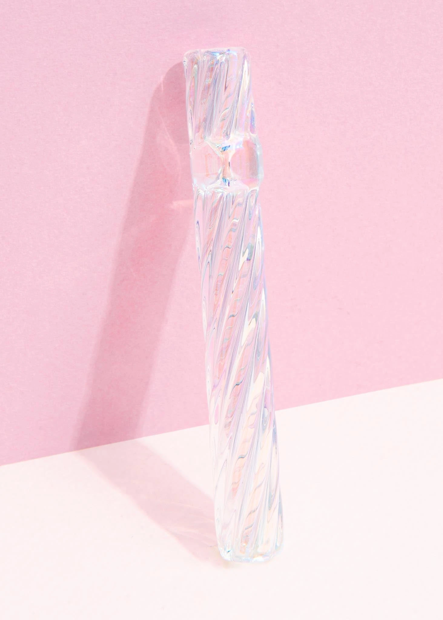 IRIDESCENT TWISTED CHILLUM(Iridescent Twisted One Hitter) 3 IRIDESCENT TWISTED CHILLUM(Iridescent Twisted One Hitter)