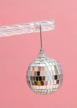 IRIDESCENT TWISTED CHILLUM(Iridescent Twisted One Hitter) 9 IRIDESCENT TWISTED CHILLUM(Iridescent Twisted One Hitter) -Canna Style Shop IredescentChillum 02Acopy