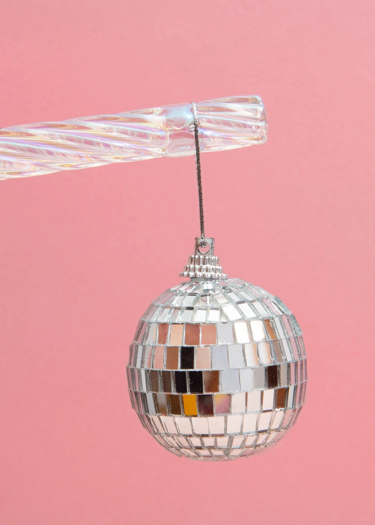 IRIDESCENT TWISTED CHILLUM(Iridescent Twisted One Hitter) 5 IRIDESCENT TWISTED CHILLUM(Iridescent Twisted One Hitter) - Image 3