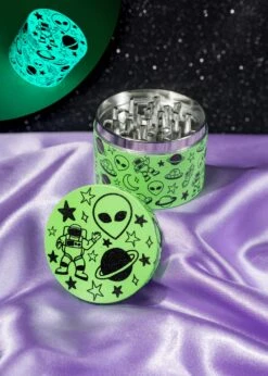 SPACE DOODLE GRINDER (glow In The Dark)(Space Doodle Grinder)