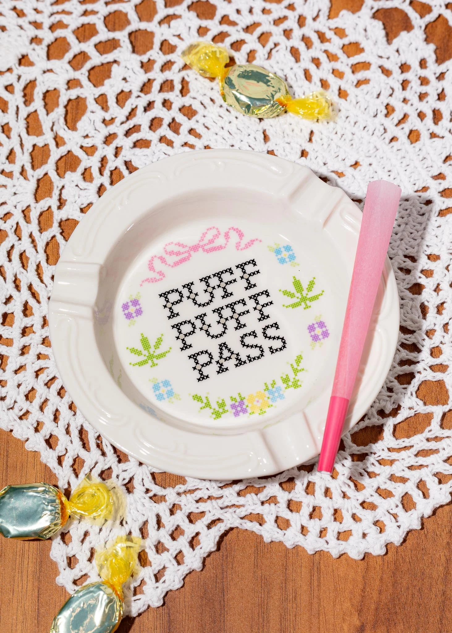 CROSS STITCH ASHTRAY(Cross Stitch Ashtray) 3 CROSS STITCH ASHTRAY(Cross Stitch Ashtray)