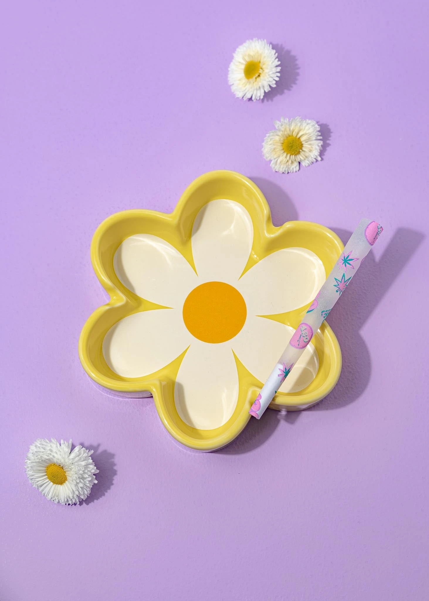 RETRO DAISY ASHTRAY(Retro Daisy Ashtray) 4 RETRO DAISY ASHTRAY(Retro Daisy Ashtray) - Image 2