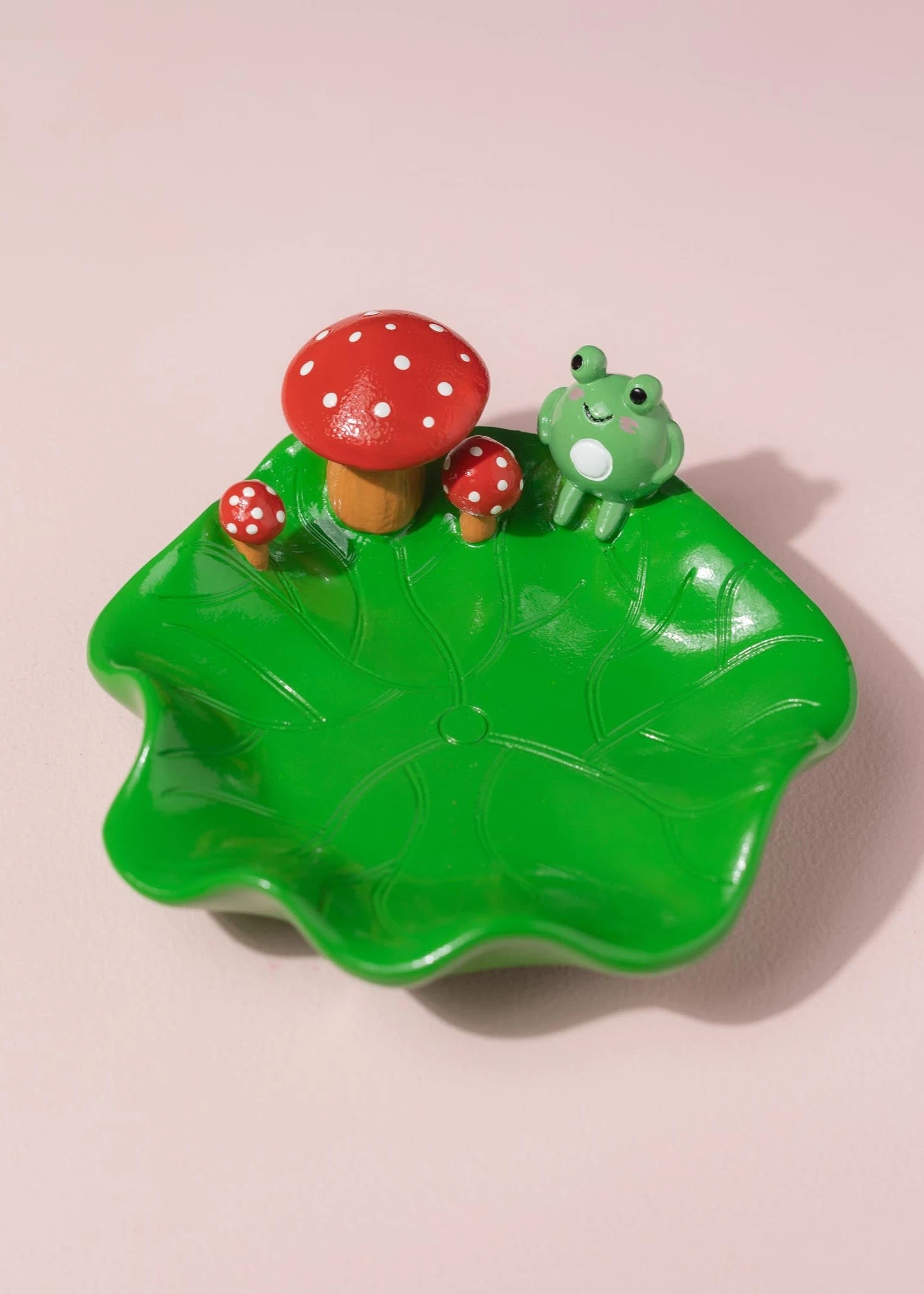 FROG LILY PAD ASHTRAY(Frog Lillypad Ashtray) 3 FROG LILY PAD ASHTRAY(Frog Lillypad Ashtray)
