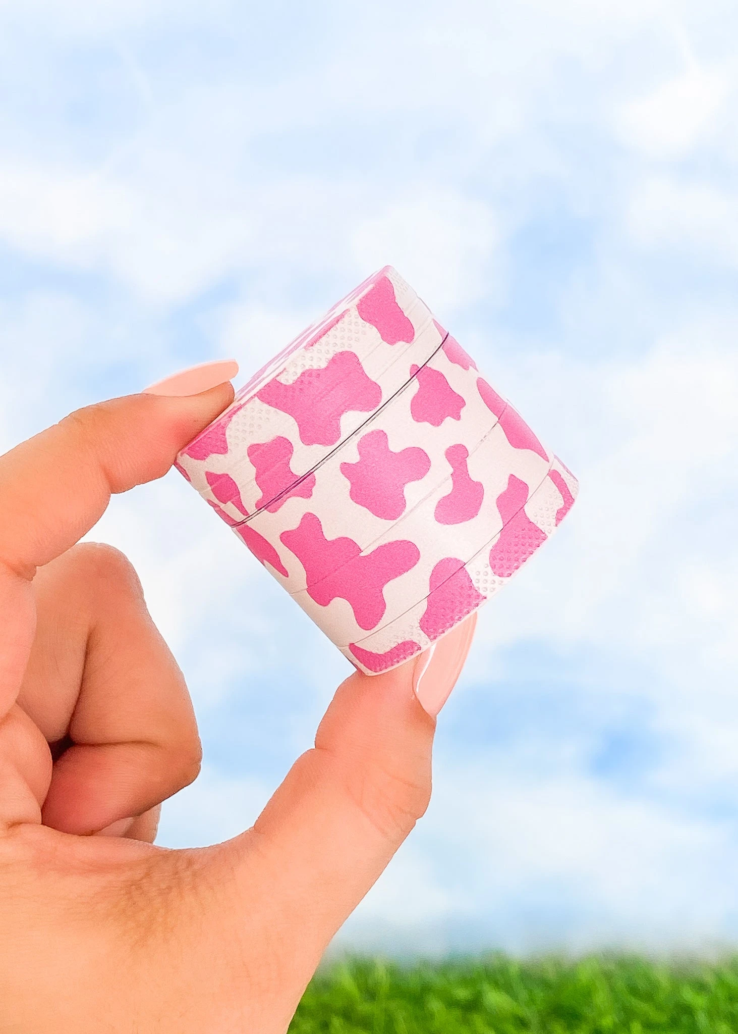 MINI PINK COW GRINDER(Mini Pink Cow Grinder) 3 MINI PINK COW GRINDER(Mini Pink Cow Grinder)