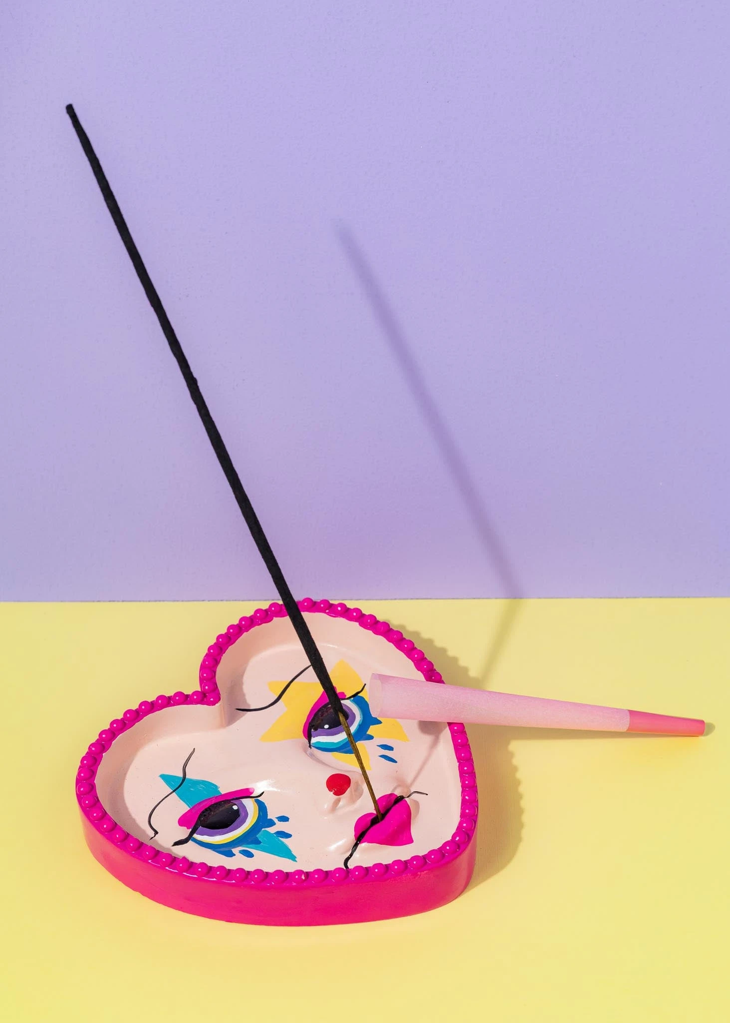 CLOWN GIRL ASHTRAY / INCENSE HOLDER(Clown Girl Ashtray) 3 CLOWN GIRL ASHTRAY / INCENSE HOLDER(Clown Girl Ashtray)